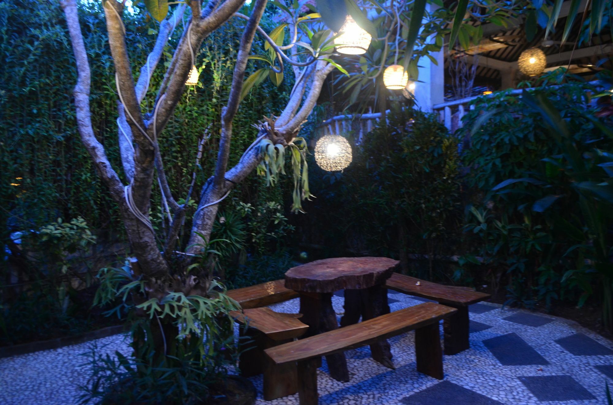 Padang Padang Breeze Hotel Uluwatu  Exterior photo
